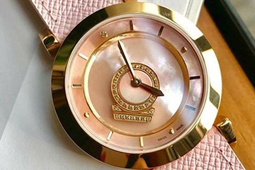 西安欧米茄有水珠维修